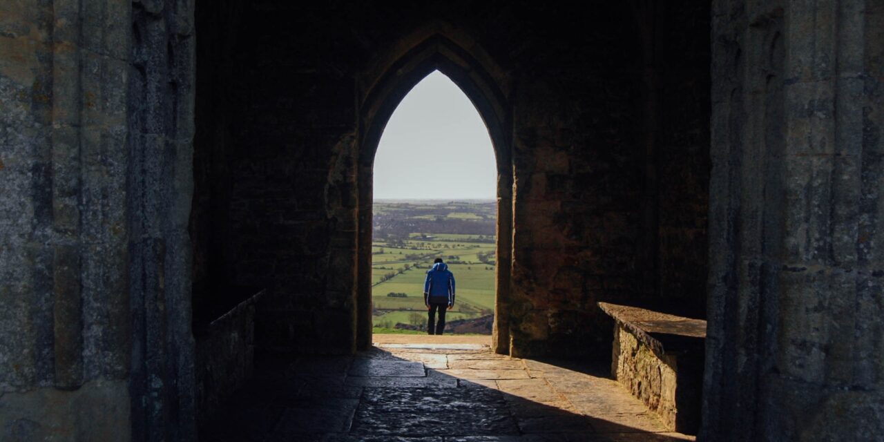 Diez pasos que históricamente acompañan la apostasía.